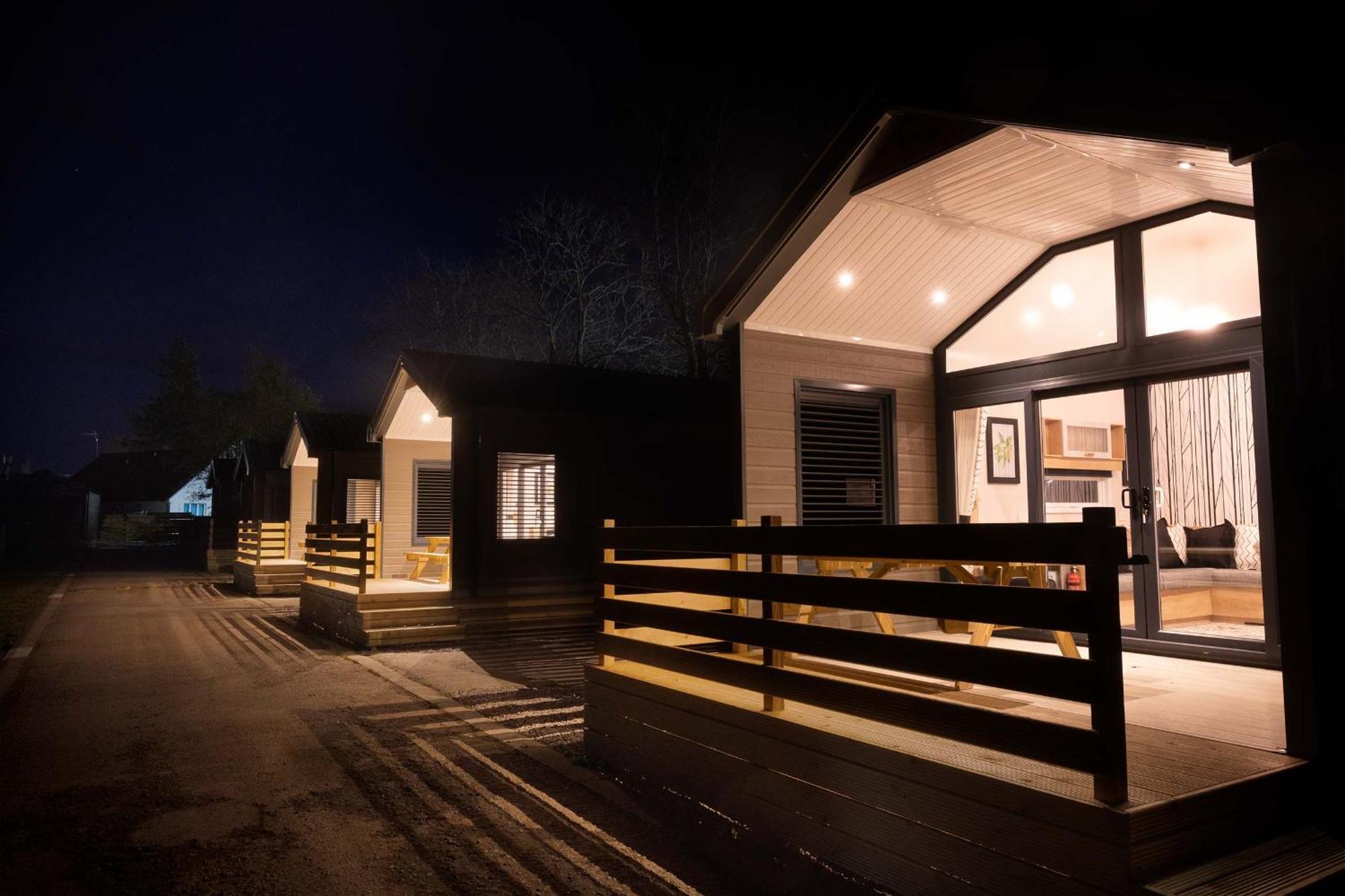 Caledonian Lodges 1 Inverness Exterior foto